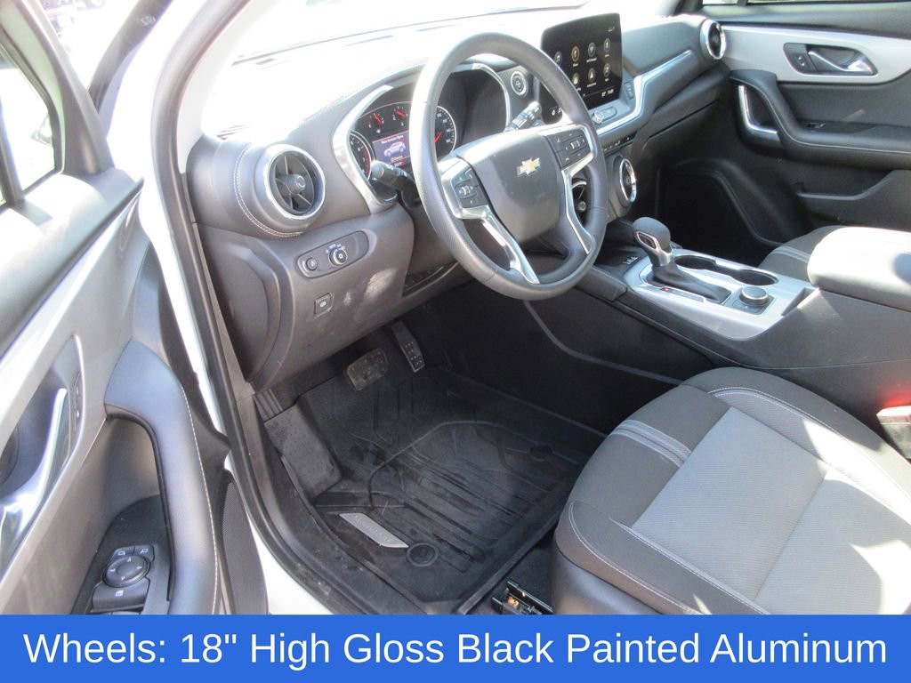 Used 2023 Chevrolet Blazer LT w/ Convenience Package image 12
