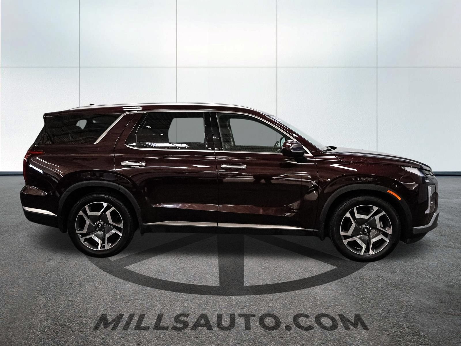 Used 2023 Hyundai Palisade Limited w/ Cargo Package AWD/4WD image 10