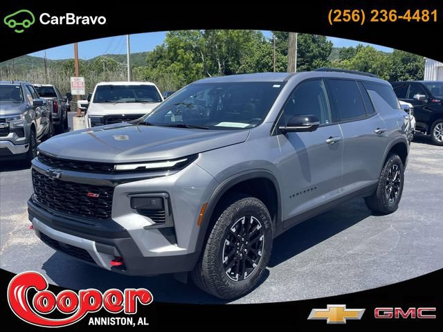 Certified 2025 Chevrolet Traverse Z71 w/ Driver Confidence Package AWD/4WD image 1