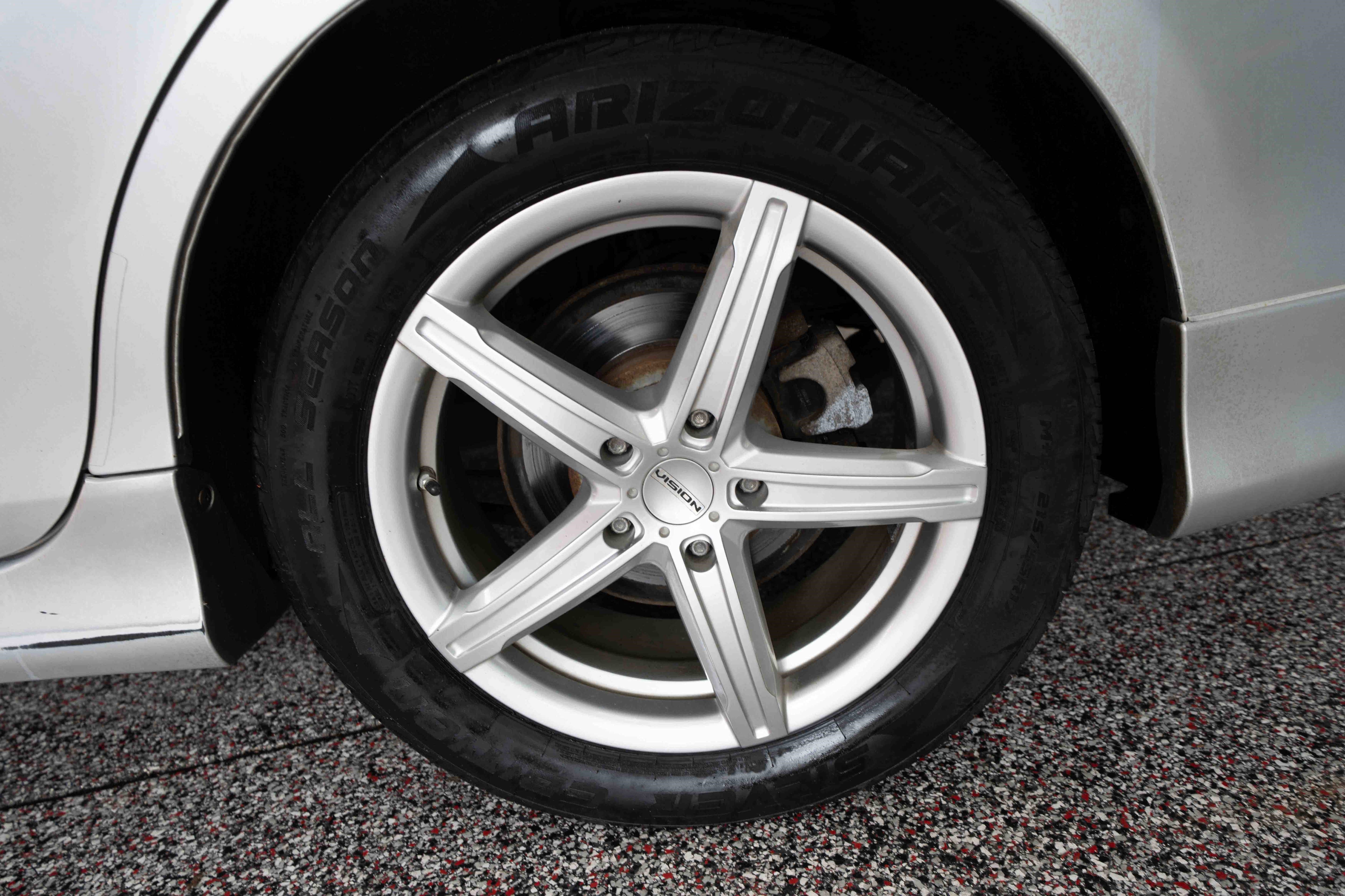 Used 2011 Toyota Camry SE w/ SE Extra-Value Pkg #1 image 29