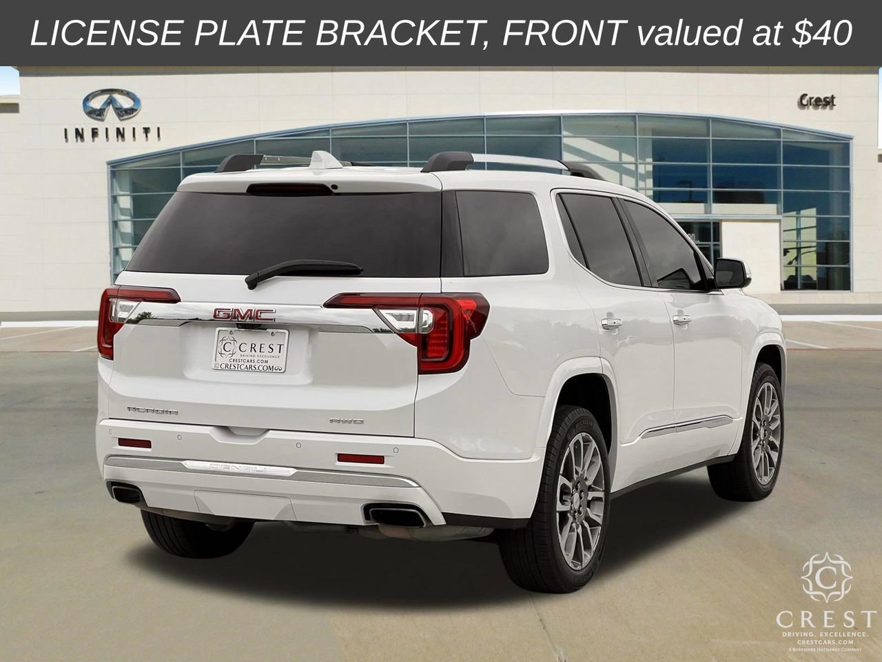Used 2023 GMC Acadia Denali w/ Denali Ultimate Package image 3