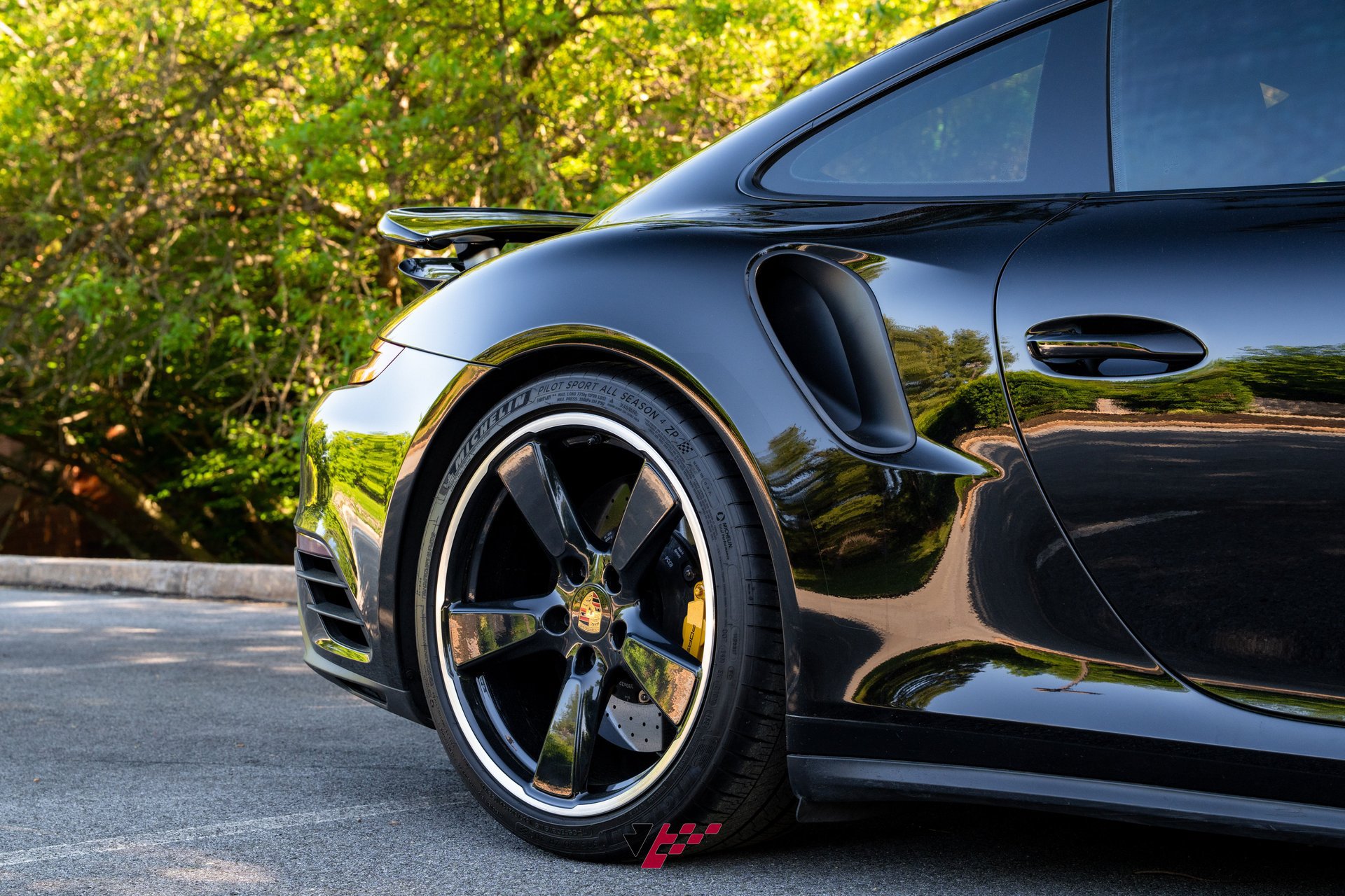 Used 2017 Porsche 911 Turbo S AWD/4WD image 31