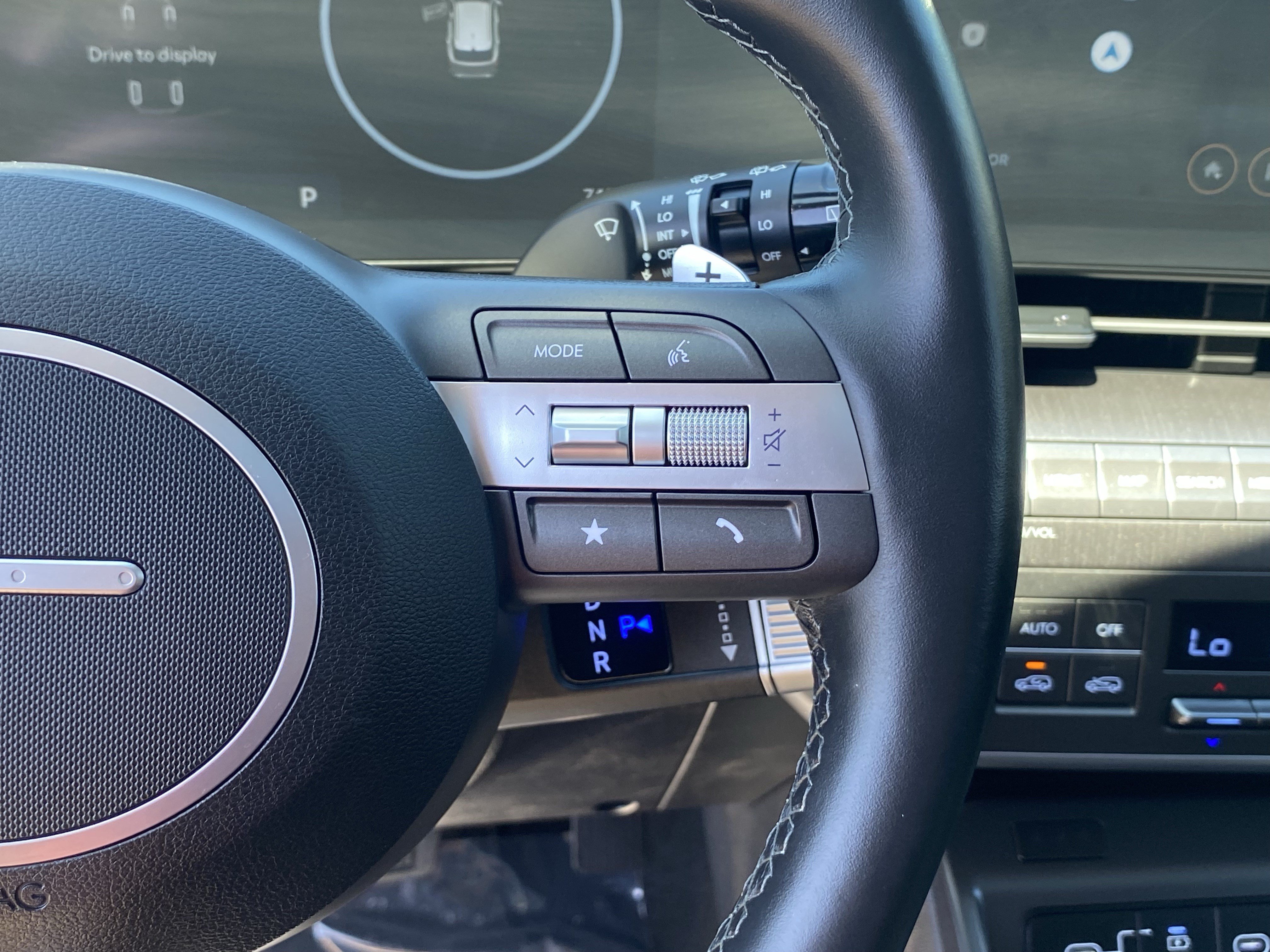 Certified 2025 Hyundai Kona Limited FWD image 25