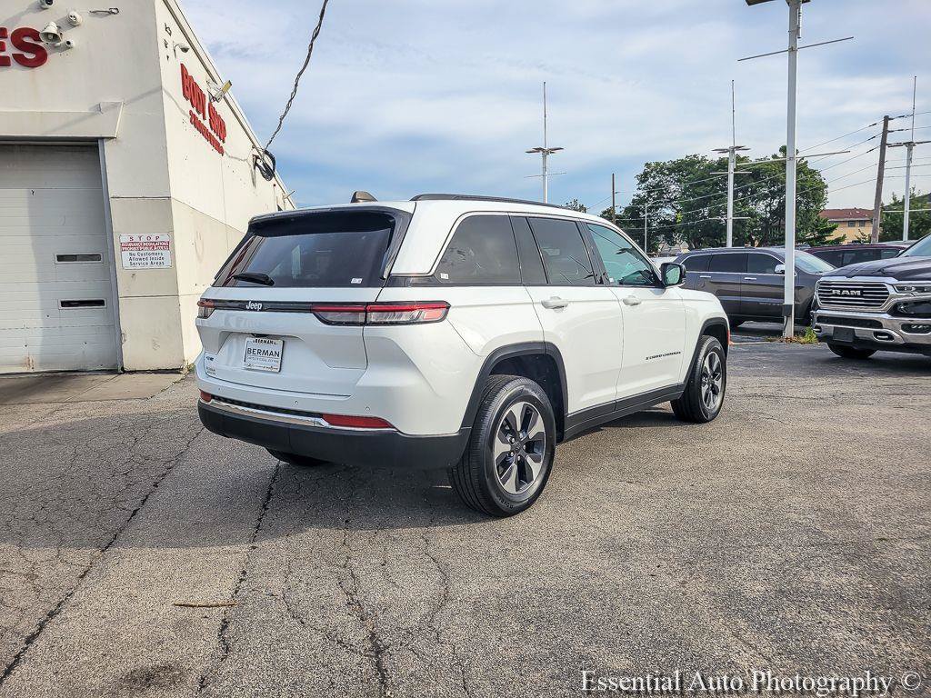 Used 2024 Jeep Grand Cherokee Limited 4xe AWD/4WD image 13