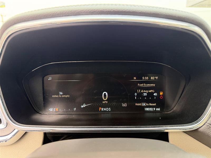 Used 2018 Lincoln Continental Select w/ Continental Climate Package AWD/4WD image 35