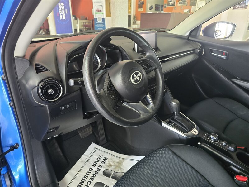 Used 2016 Scion iA FWD image 8