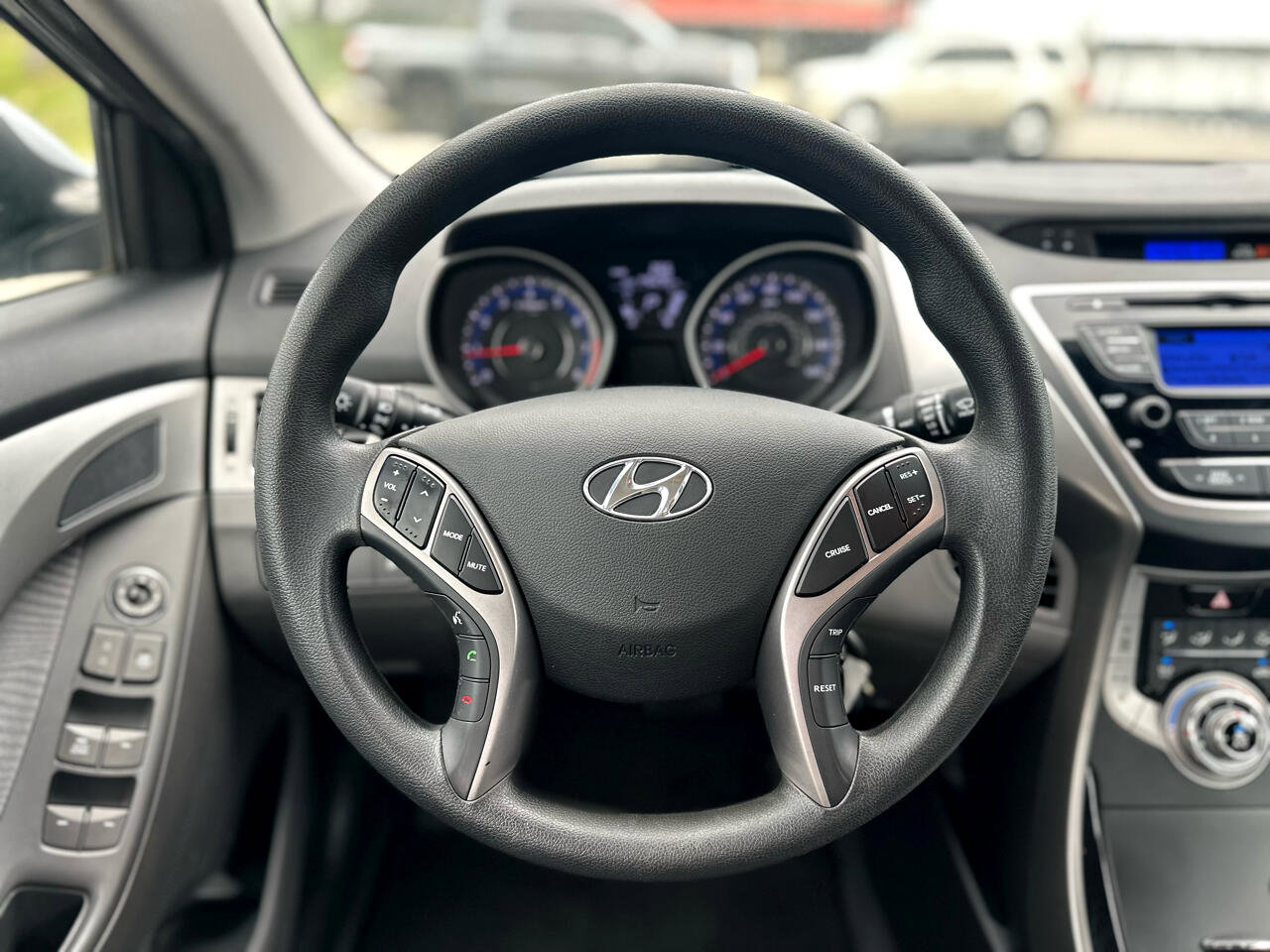 Used 2013 Hyundai Elantra GLS w/ Preferred Pkg image 18