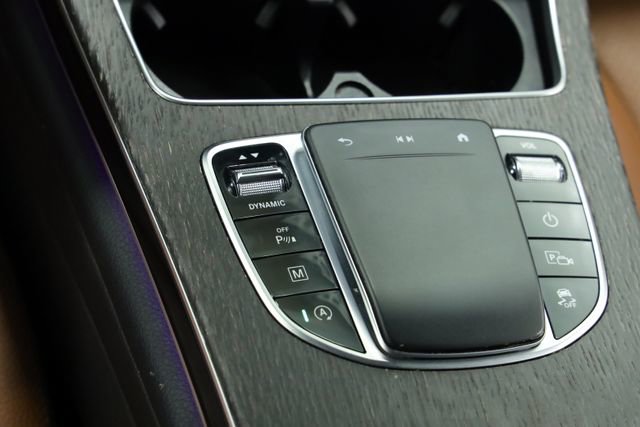Used 2022 Mercedes-Benz GLC 300 4MATIC Coupe image 23