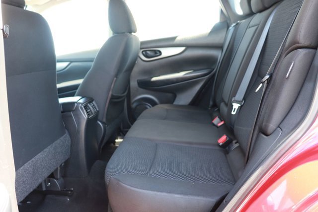 Used 2020 Nissan Rogue Sport S w/ Appearance Package FWD image 13