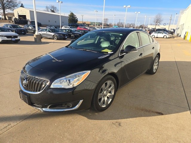 Used 2015 Buick Regal Premium w/ Experience Buick Package image 4