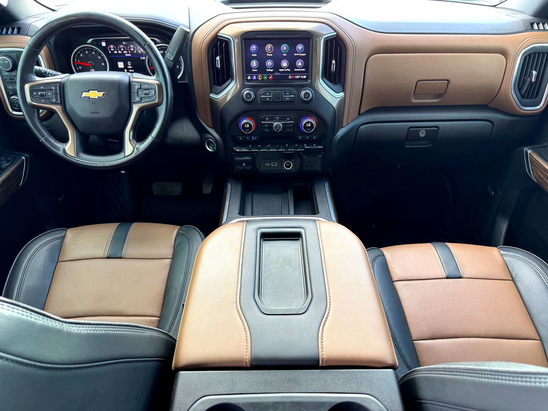 Used 2022 Chevrolet Silverado 2500 High Country w/ Z71 Off-Road Package image 21