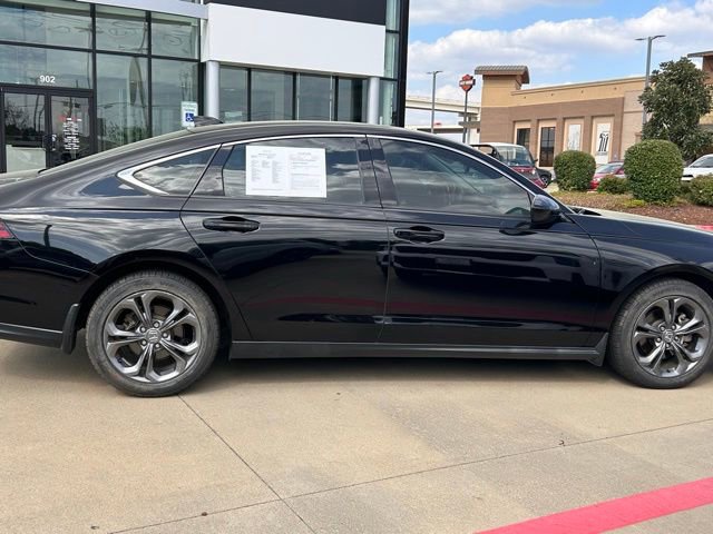 Used 2023 Honda Accord EX image 13