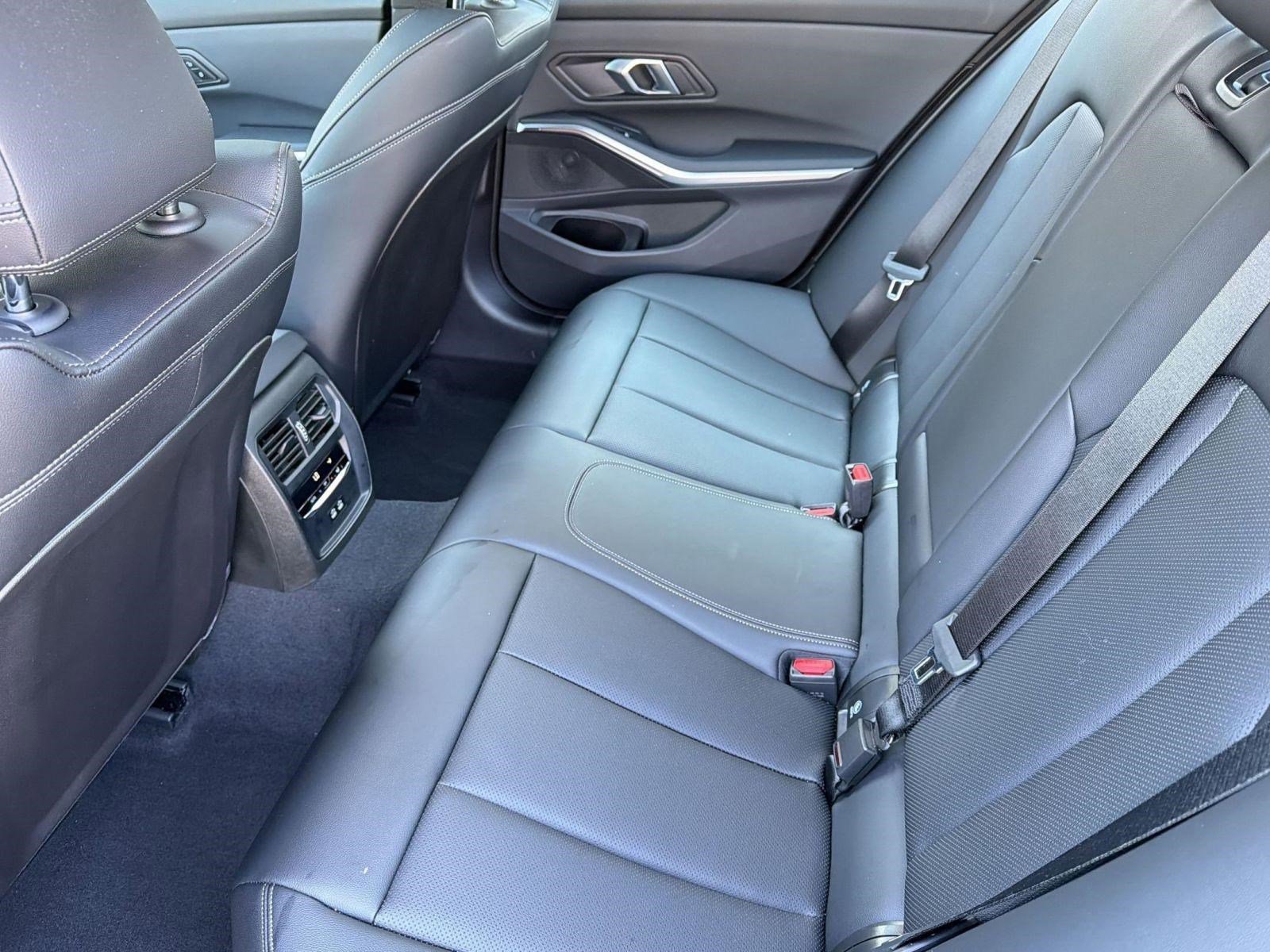 Certified 2026 BMW 330i Sedan RWD image 24