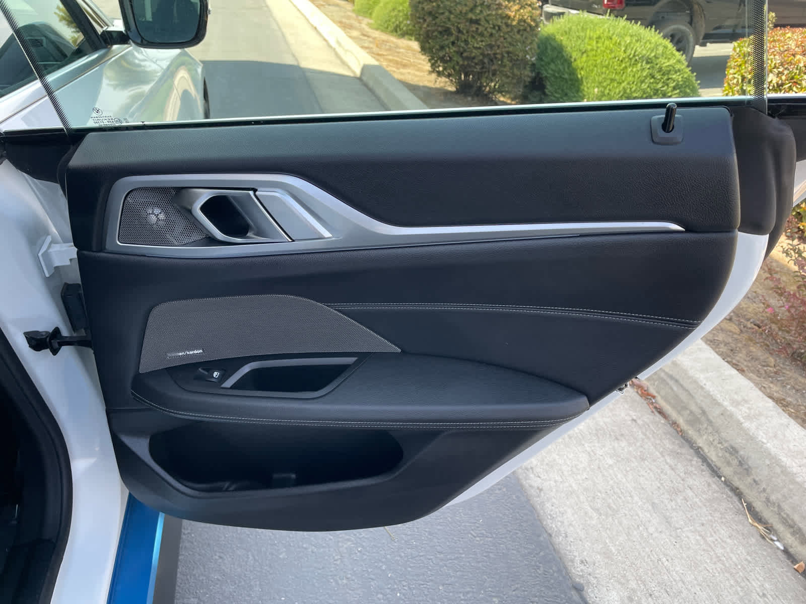 Used 2023 BMW i4 eDrive35 w/ Premium Package image 18