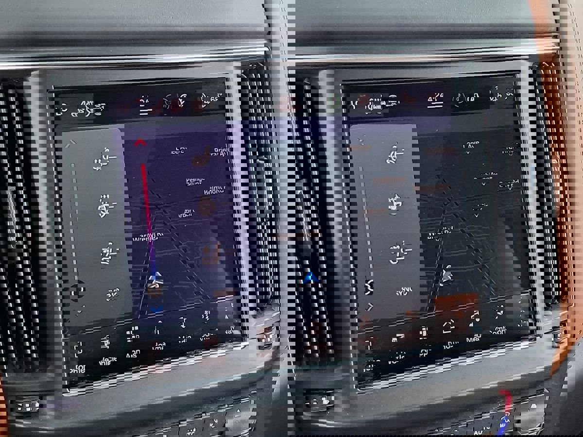 Used 2021 Maserati Levante S GranSport image 26