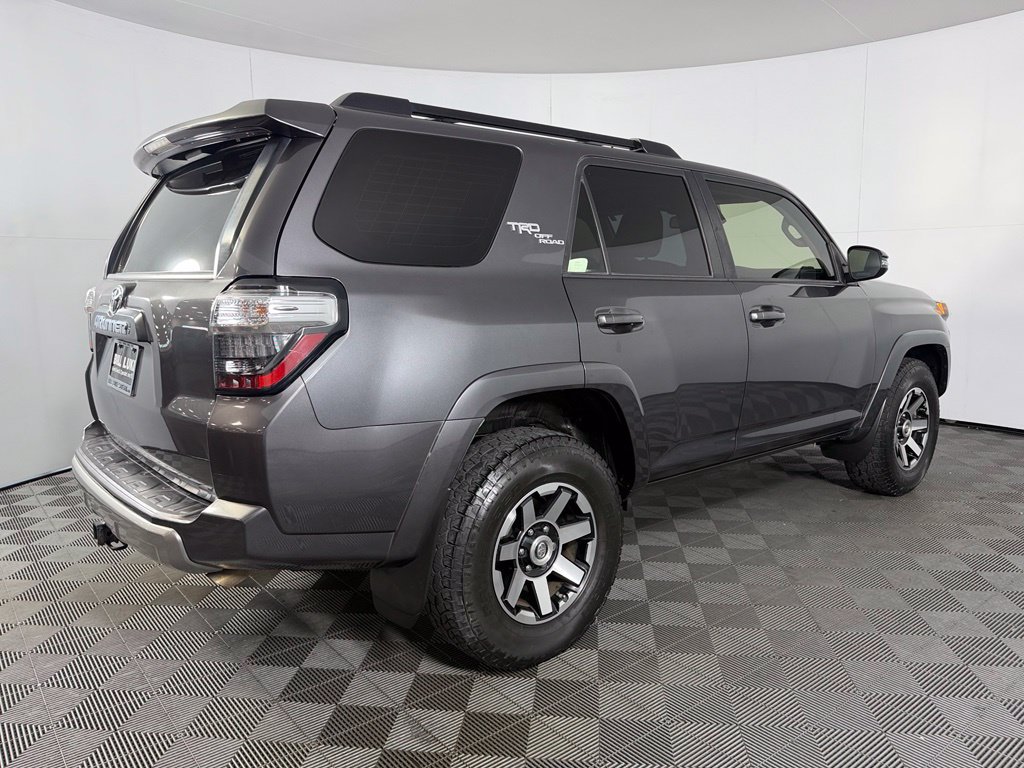 Used 2021 Toyota 4Runner TRD Off-Road Premium w/ Moonroof Package AWD/4WD image 6