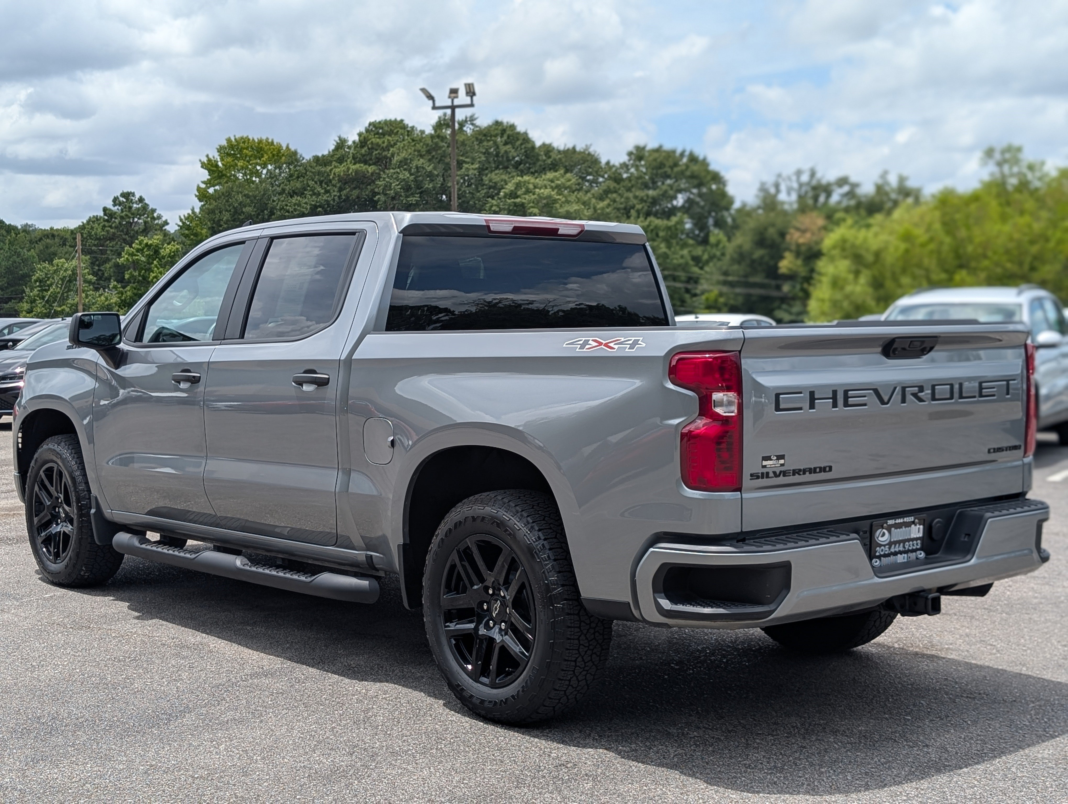 Used 2026 Chevrolet Silverado 1500 Custom w/ Turbomax Blackout Package AWD/4WD image 7