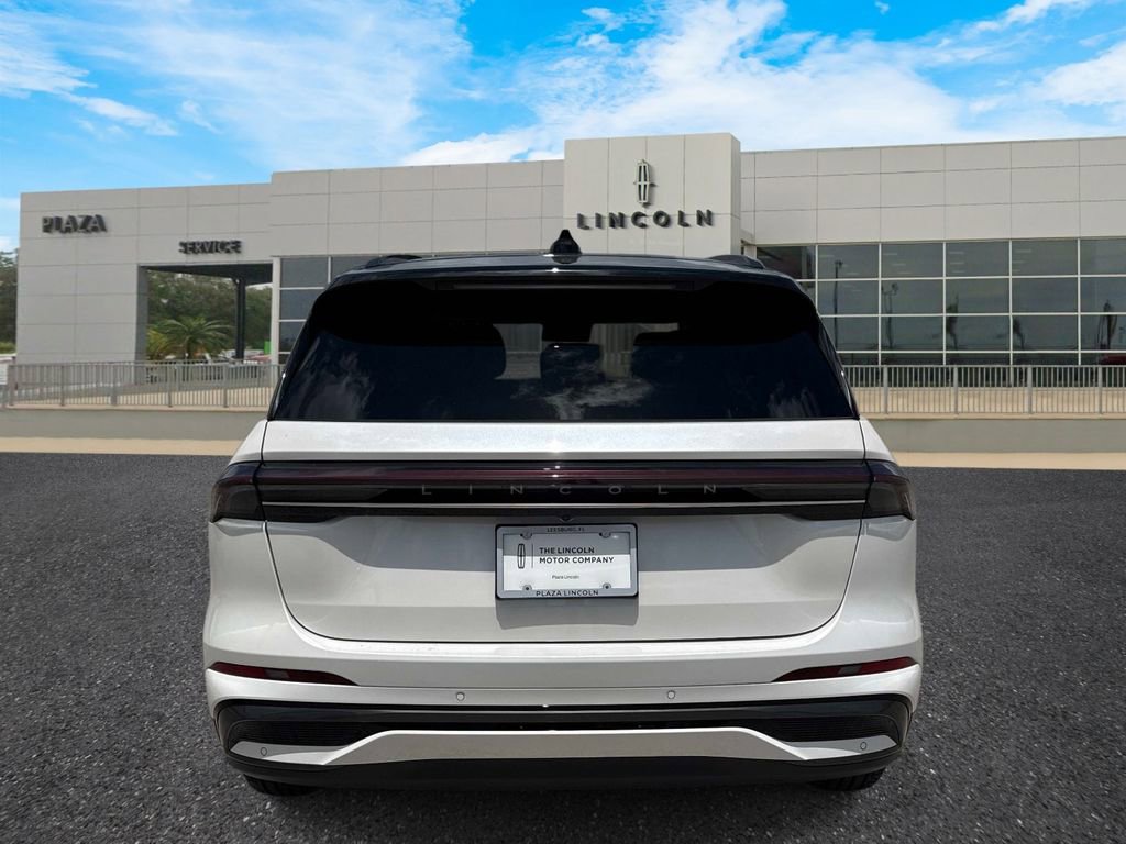 New 2026 Lincoln Nautilus Reserve w/ Jet Appearance Package AWD/4WD image 4