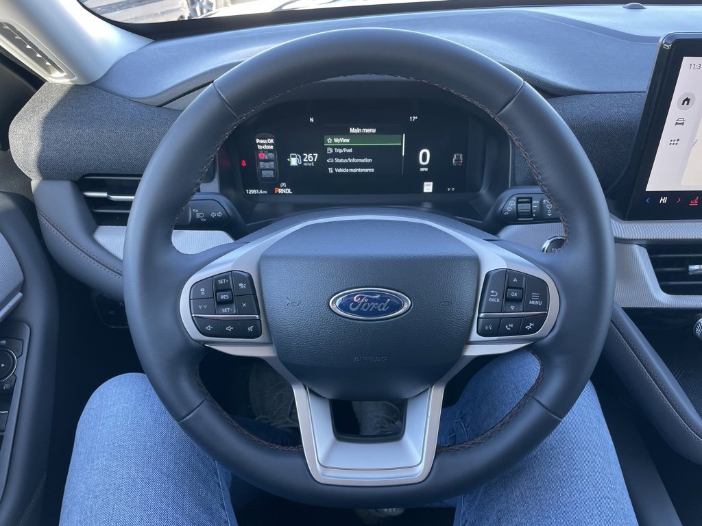 Used 2025 Ford Explorer Active image 24