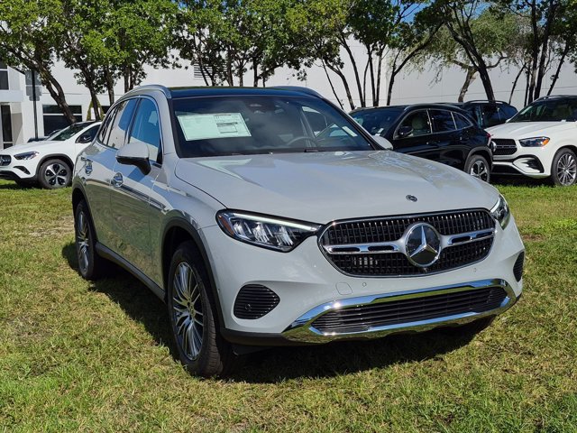 New 2027 Mercedes-Benz GLC 300 image 6