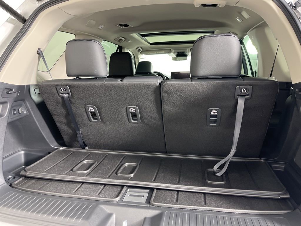 New 2026 Honda Pilot Touring image 12