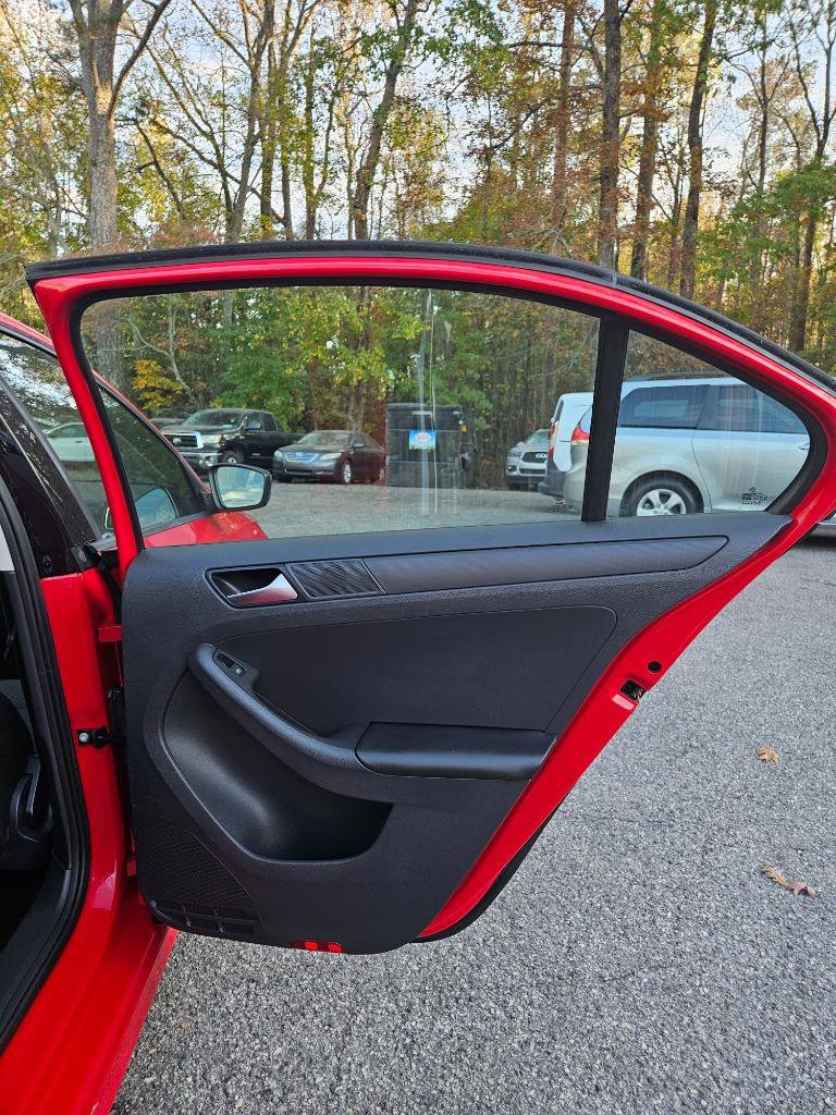 Used 2014 Volkswagen Jetta S FWD image 25