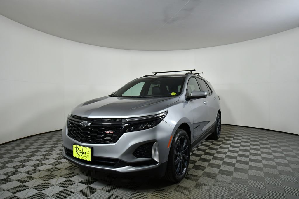 Used 2024 Chevrolet Equinox RS w/ RS Leather Package image 6