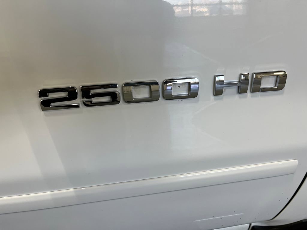 Used 2019 Chevrolet Silverado 2500 LT image 32