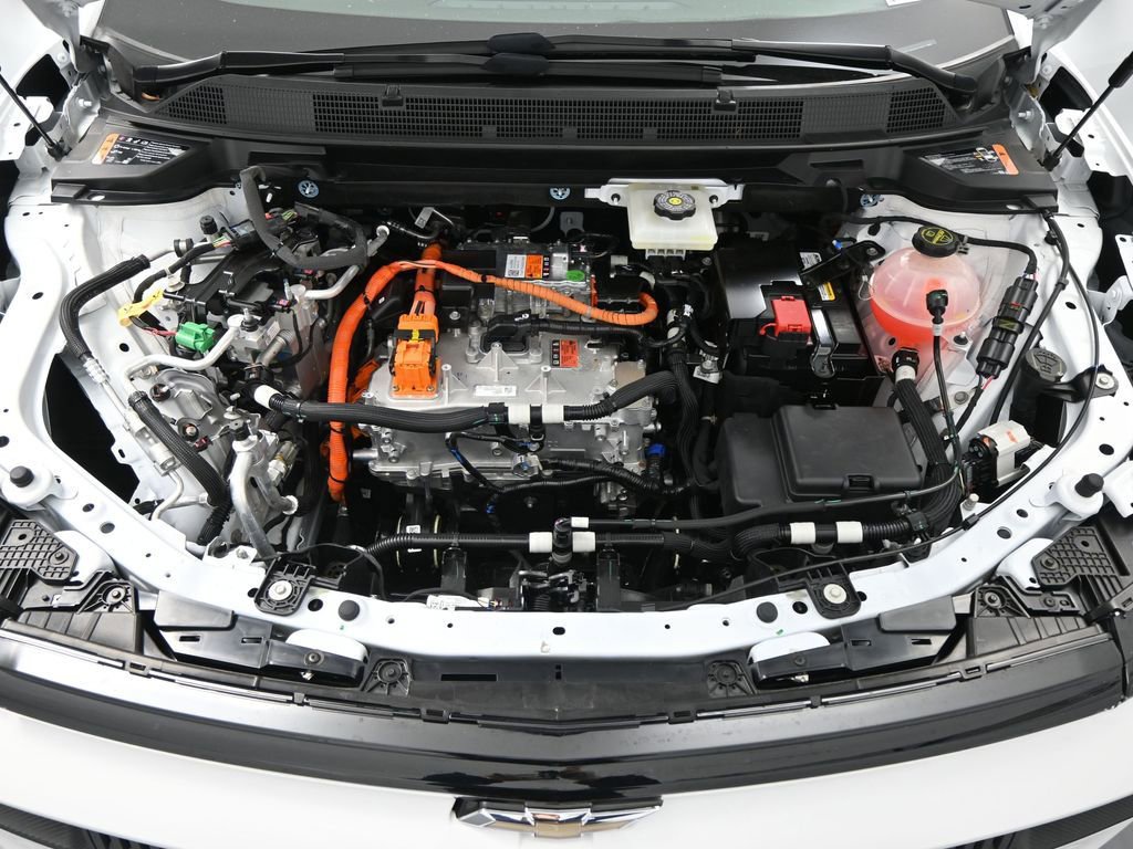 Used 2025 Chevrolet Equinox EV LT w/ Convenience Package image 34