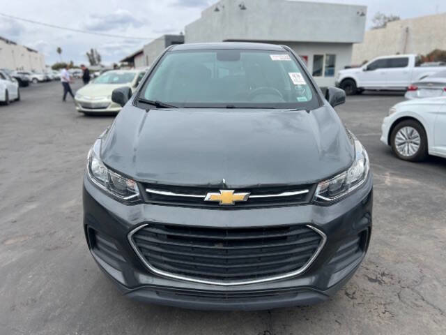 Used 2019 Chevrolet Trax LS w/ LPO, Protection Package FWD image 8