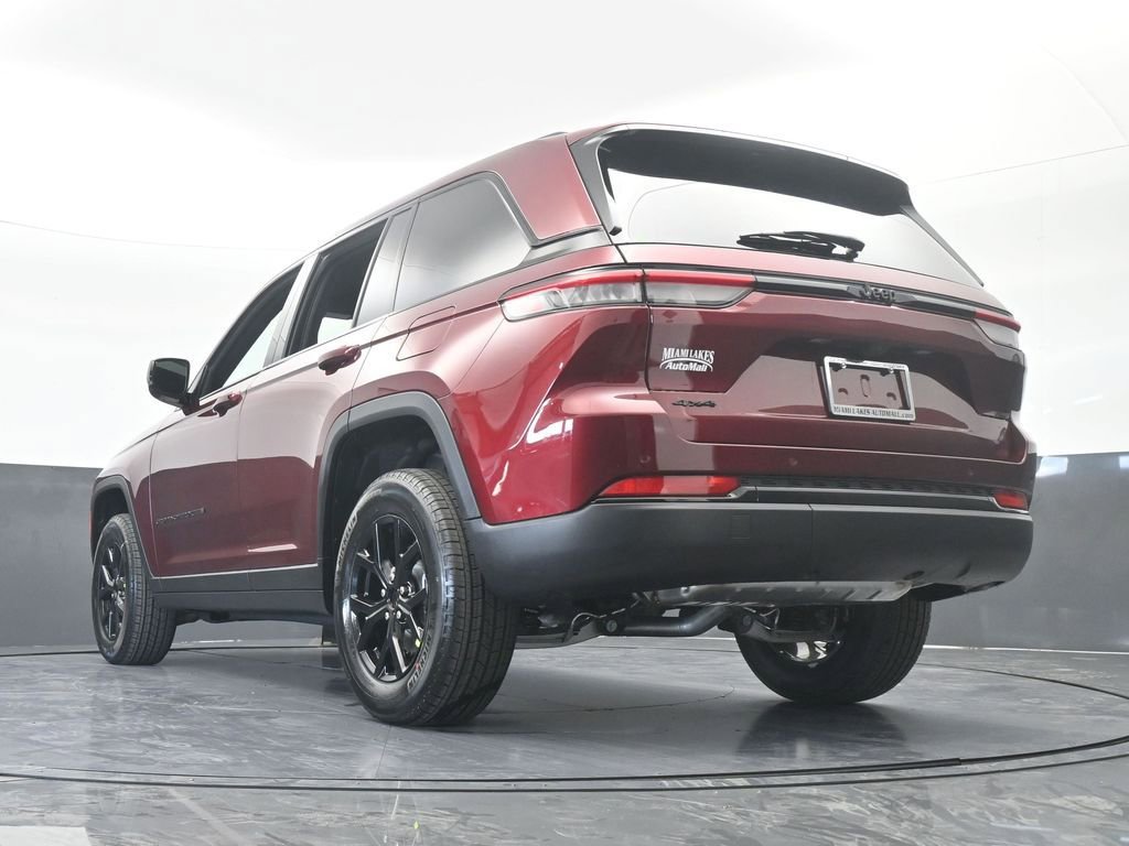 New 2025 Jeep Grand Cherokee Laredo image 53