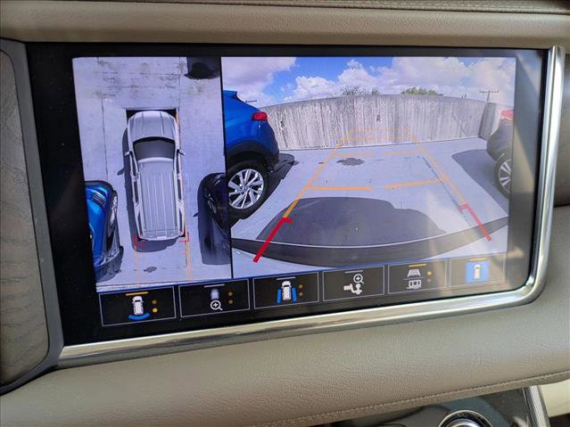 Used 2021 GMC Yukon XL Denali image 12