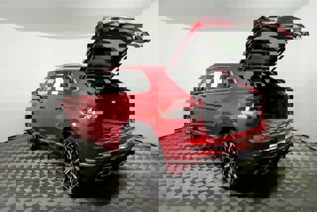 Certified 2025 Volkswagen Atlas Cross Sport SEL Premium R-Line image 27