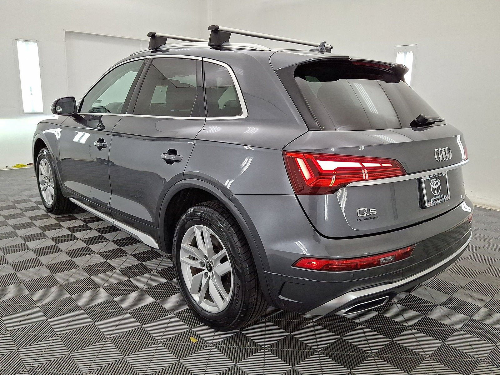Used 2023 Audi Q5 2.0T Premium AWD/4WD image 14