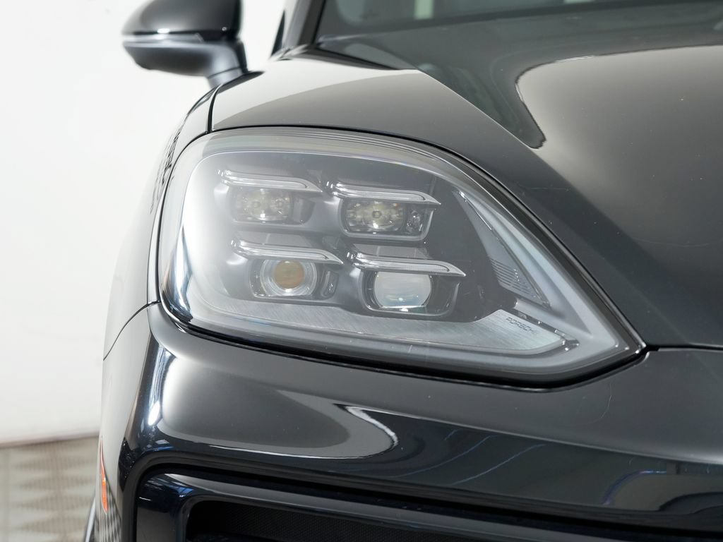 New 2026 Porsche Cayenne AWD/4WD image 11