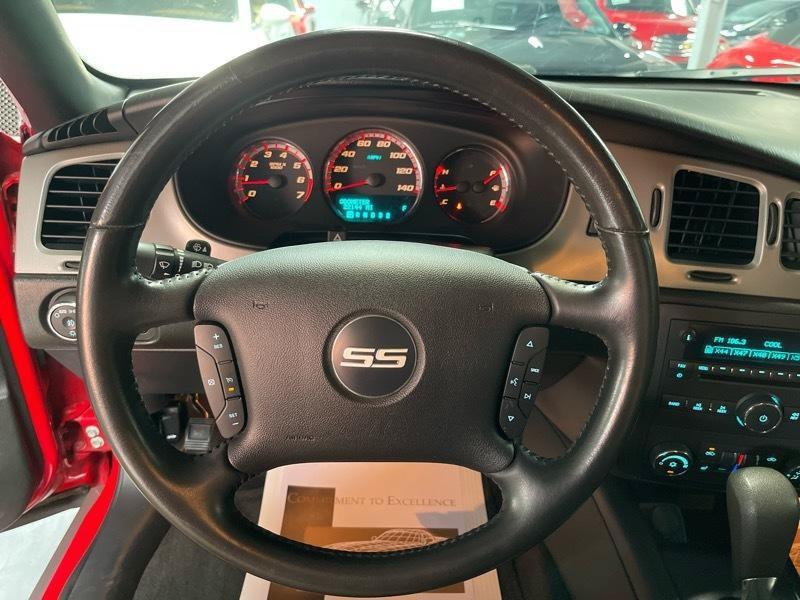 Used 2006 Chevrolet Monte Carlo SS w/ Convenience Package FWD image 27