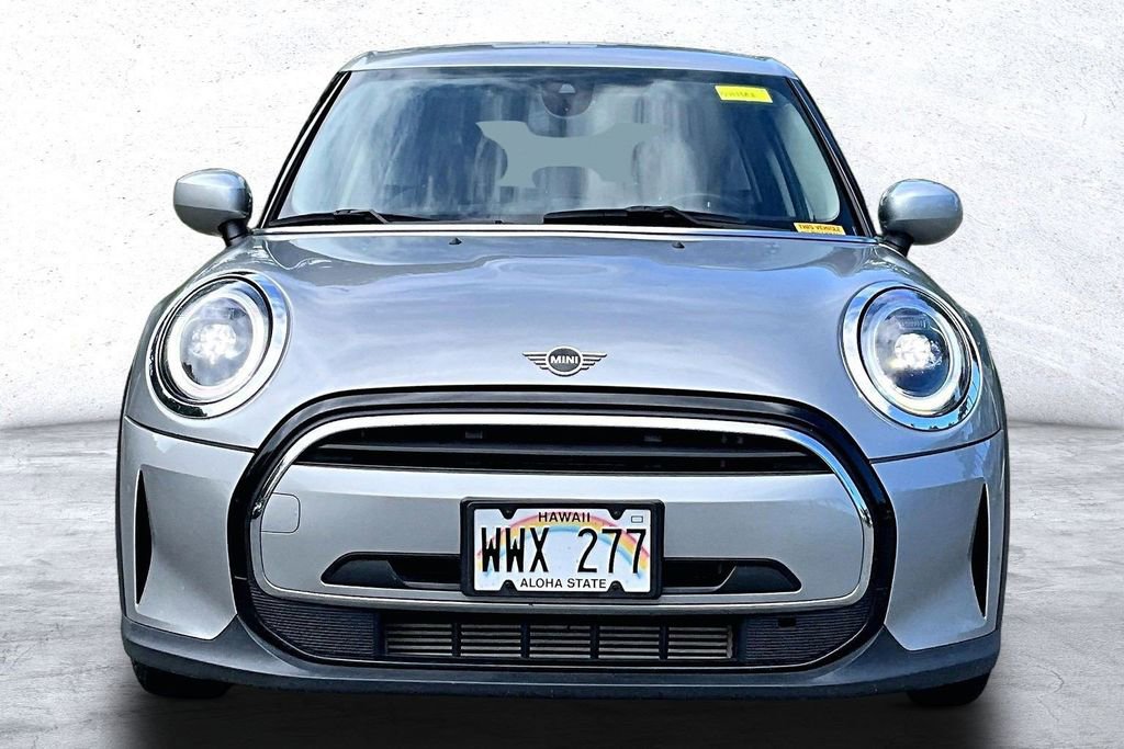 Used 2024 MINI Cooper 4-Door Hardtop image 3