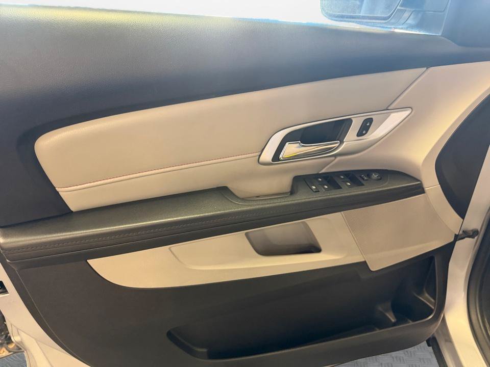 Used 2017 GMC Terrain SLE FWD image 36