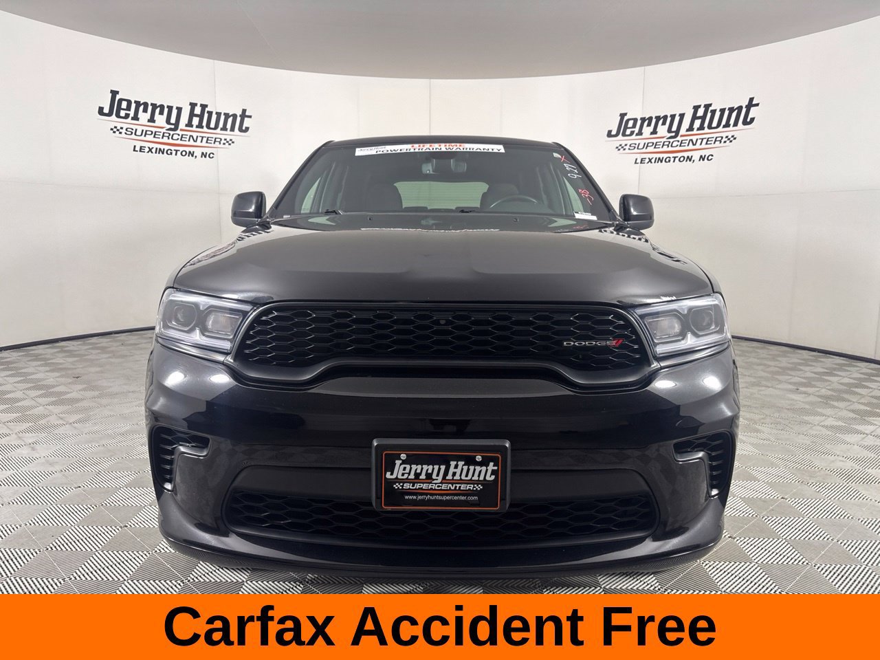Used 2025 Dodge Durango GT AWD/4WD image 3