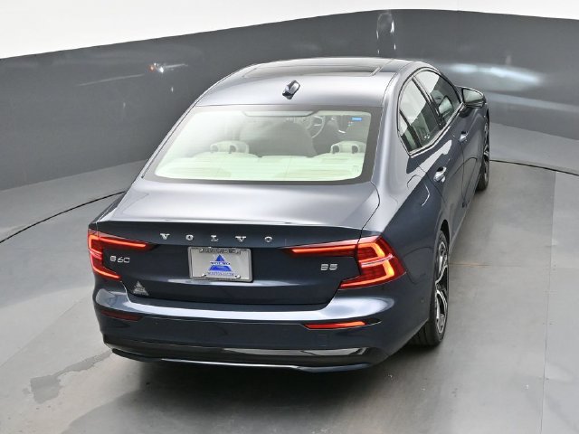 Used 2024 Volvo S60 B5 Plus w/ Climate Package FWD image 46