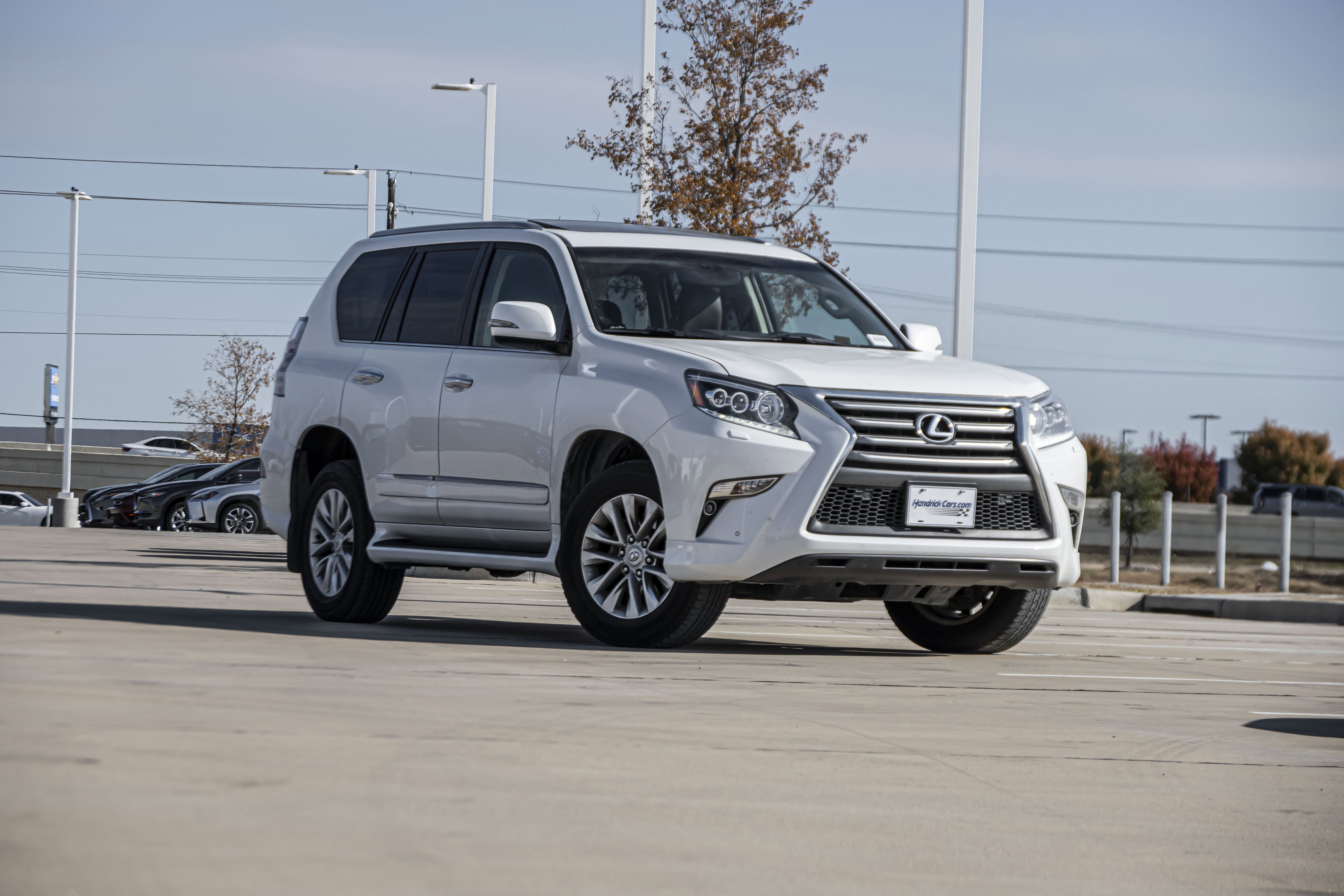 Used 2016 Lexus GX 460 Premium image 2