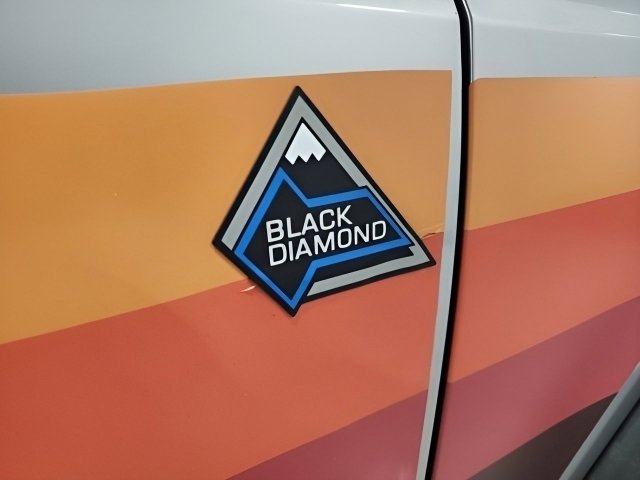 Used 2022 Ford Bronco Black Diamond AWD/4WD image 9