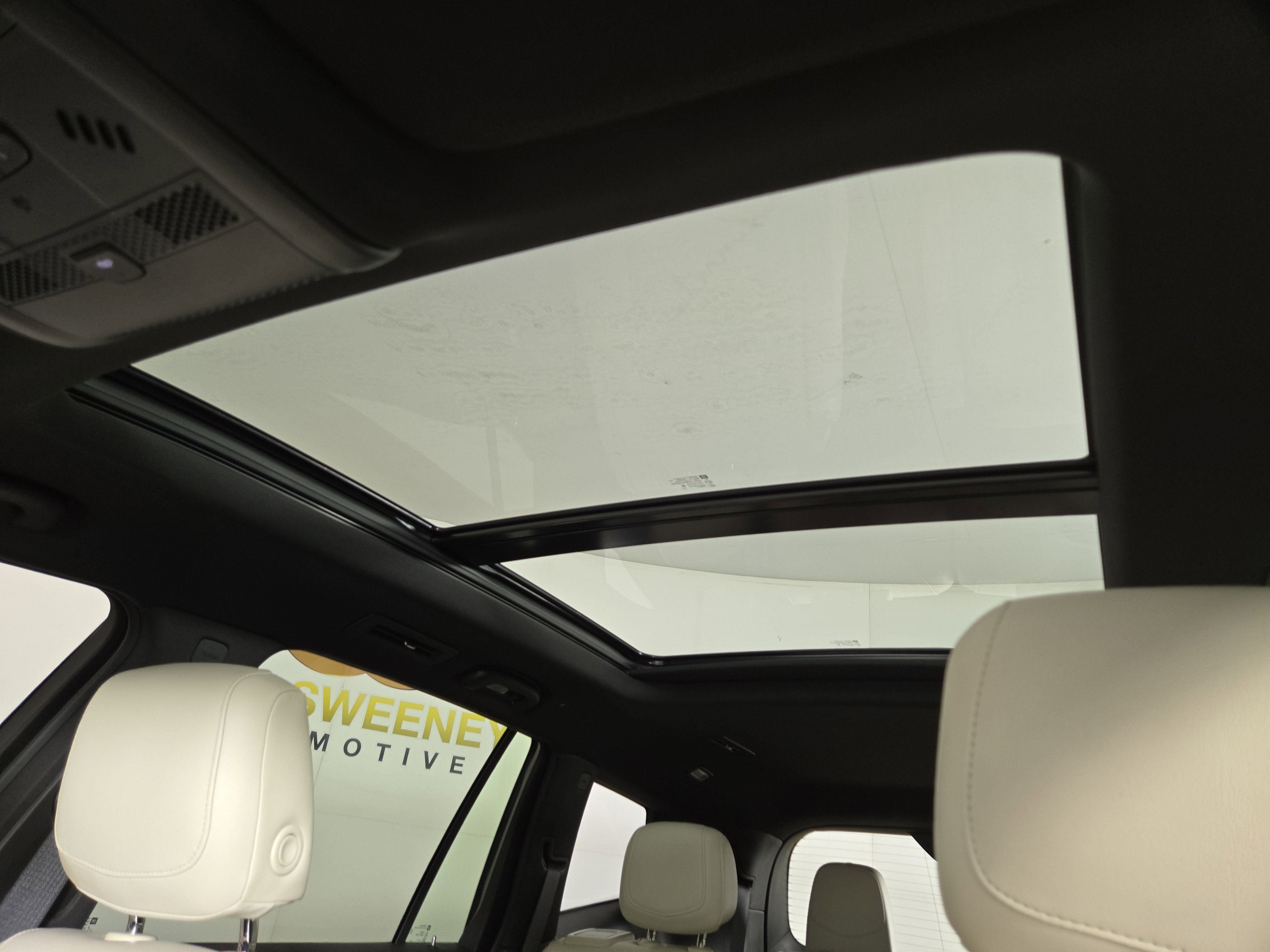 Used 2023 Cadillac XT6 Sport w/ Technology Package image 24