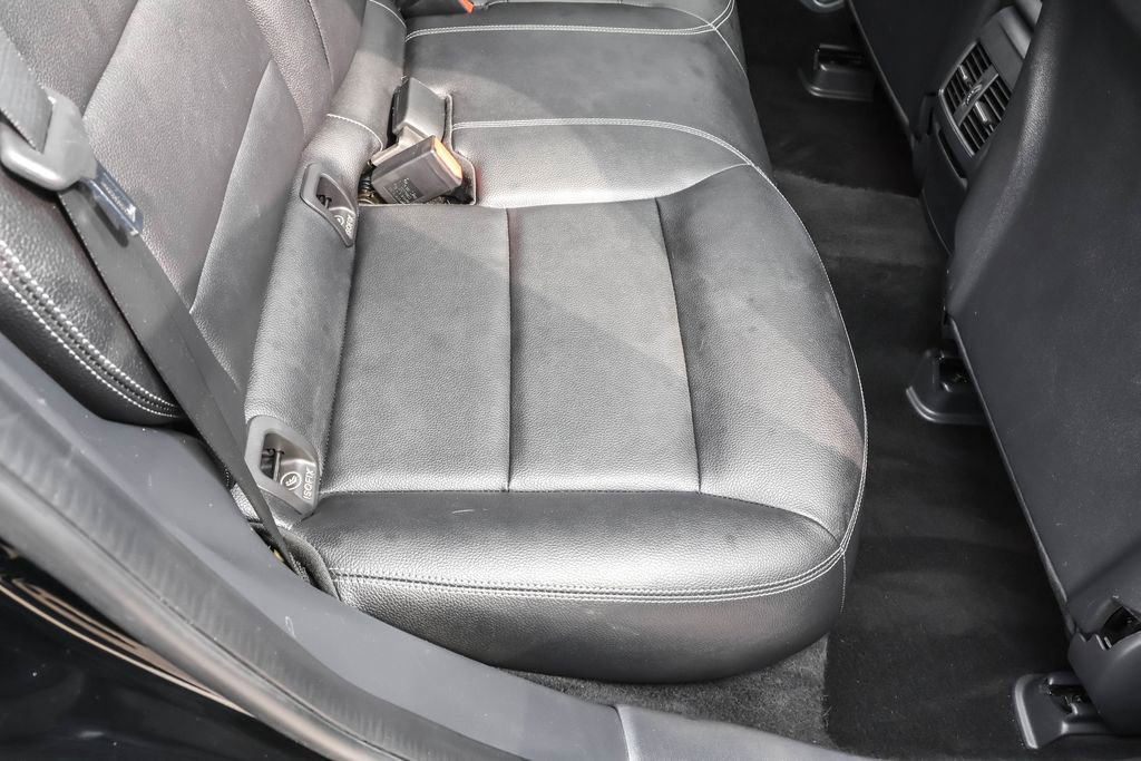 Used 2018 Mercedes-Benz GLA 250 4MATIC image 32