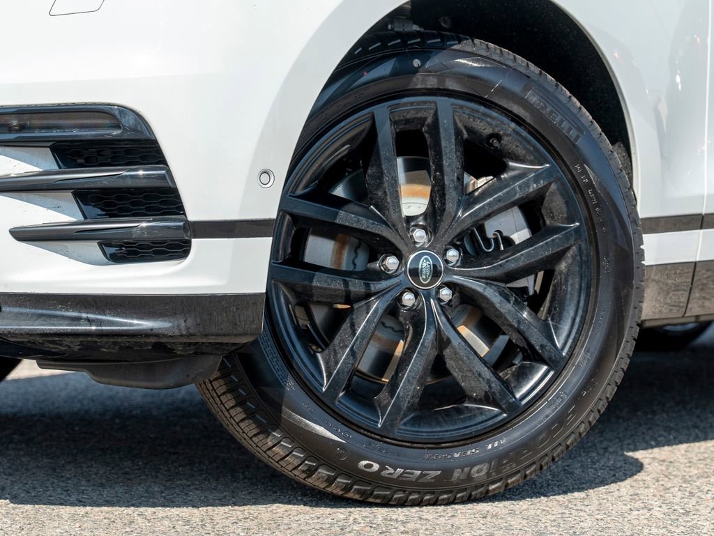 New 2026 Land Rover Range Rover Velar Dynamic SE image 9