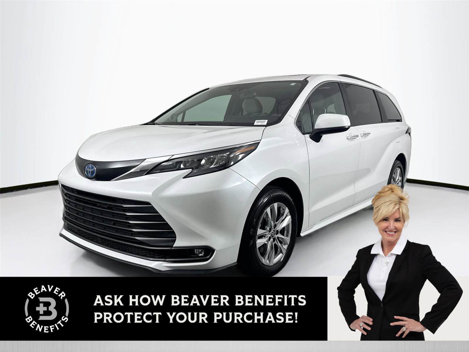 Used 2025 Toyota Sienna XLE w/ XLE Plus Package