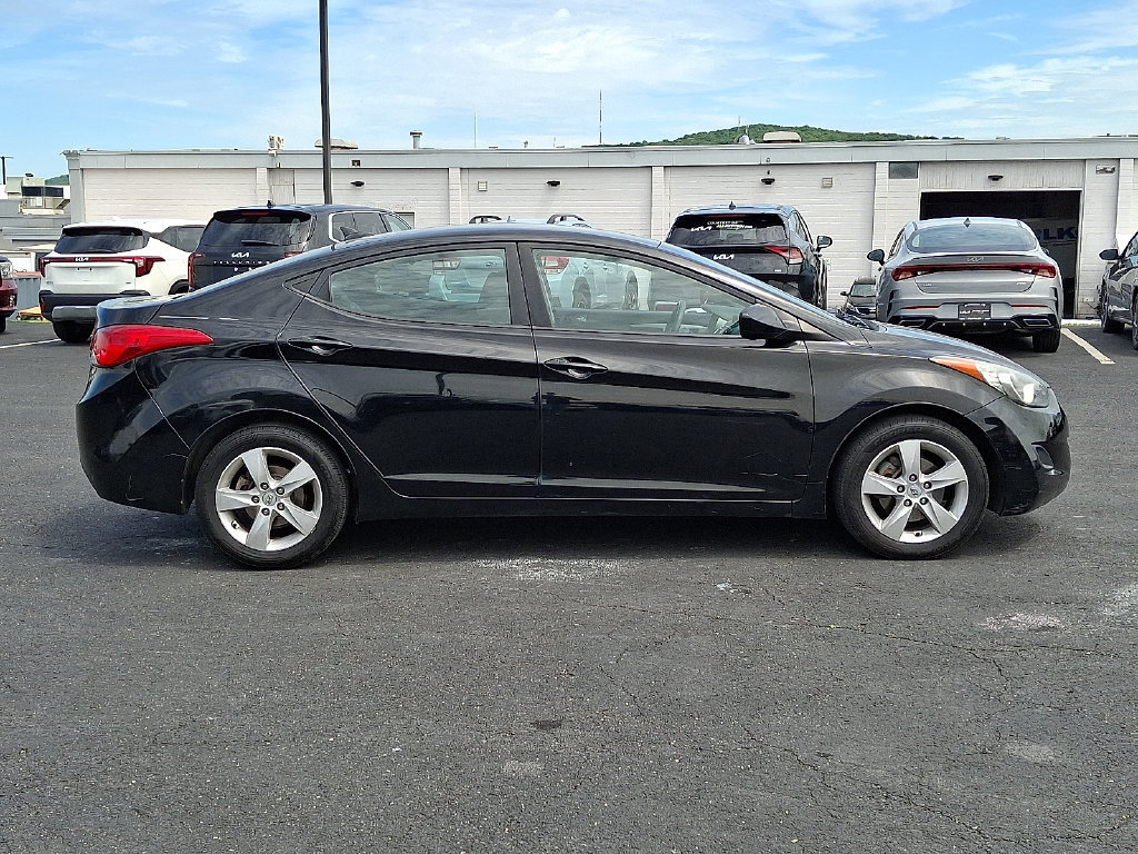 Used 2011 Hyundai Elantra GLS w/ Preferred Equipment Pkg 3 FWD image 7