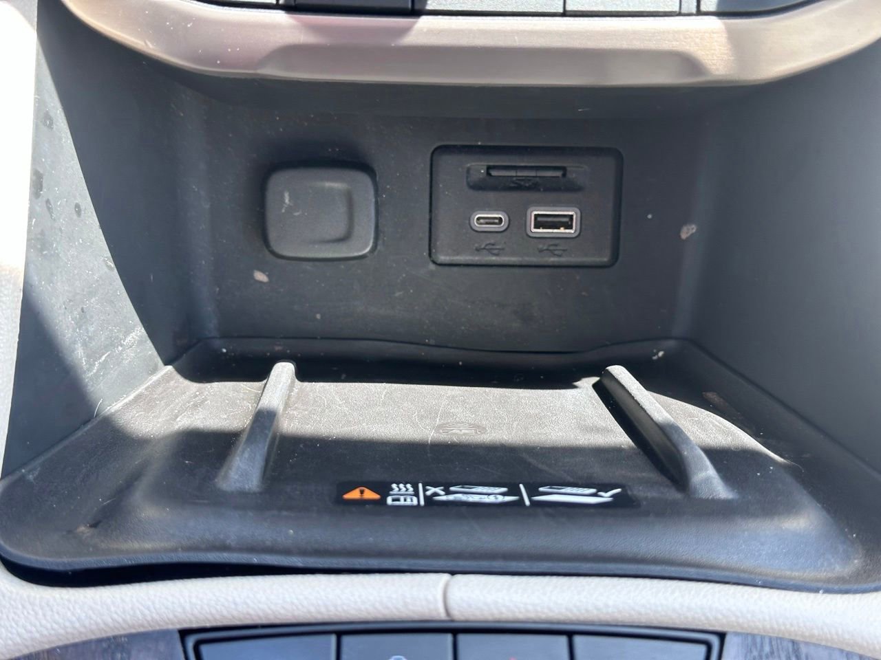 Used 2021 GMC Acadia Denali AWD/4WD image 35
