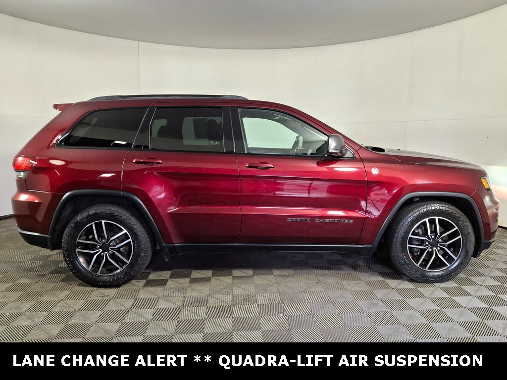 Used 2020 Jeep Grand Cherokee Trailhawk image 3