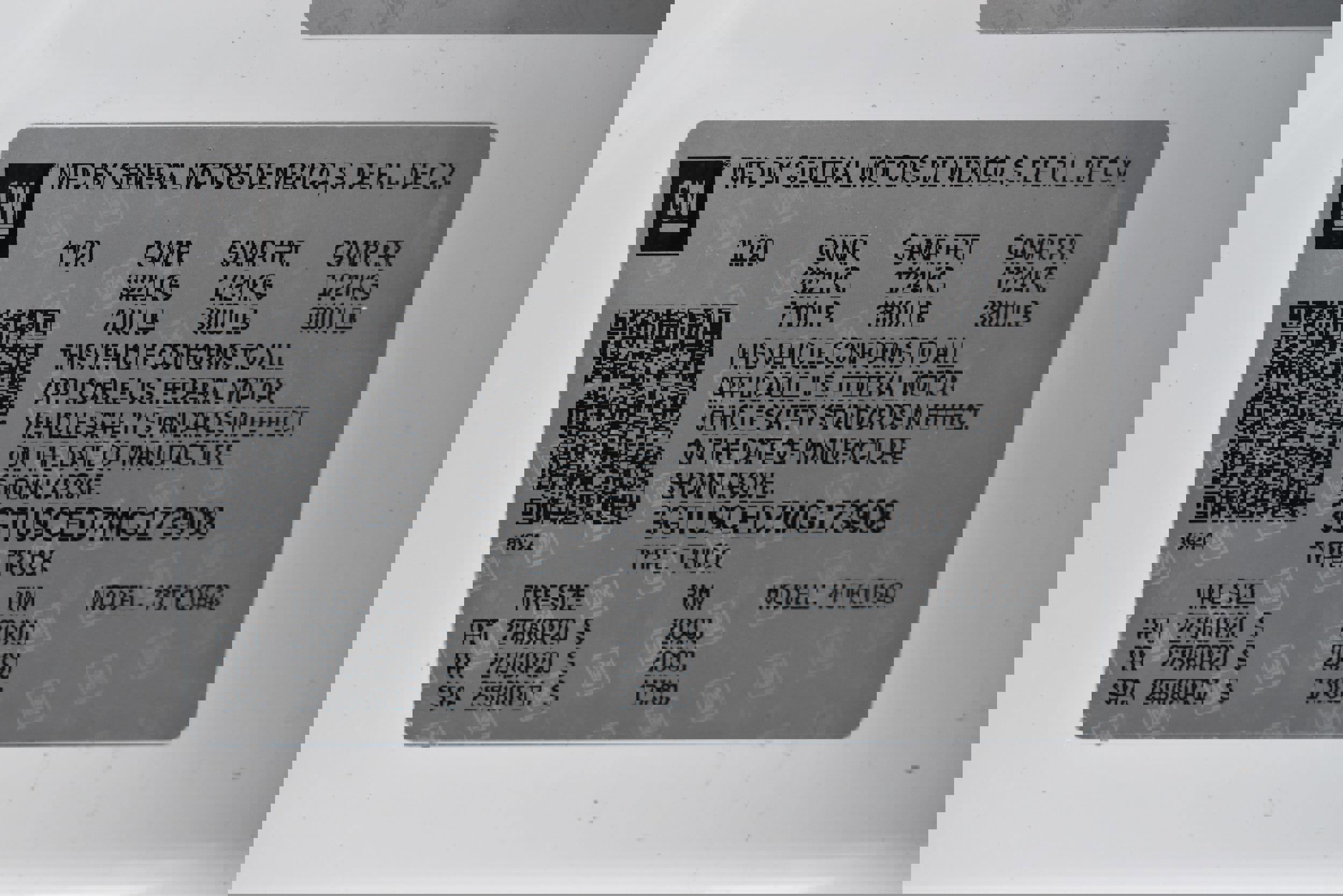 Used 2021 GMC Sierra 1500 Elevation w/ Preferred Package image 2